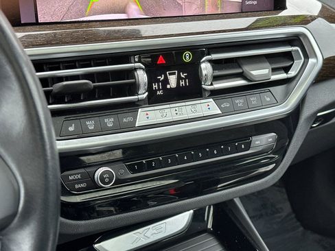 Used 2023 BMW X3 xDrive30i w/ Premium Package w/ZPA image 21