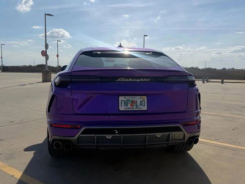 Used 2021 Lamborghini Urus AWD/4WD image 6
