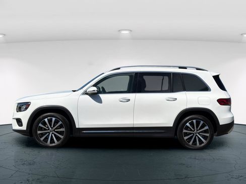 Certified 2022 Mercedes-Benz GLB 250 4MATIC image 4