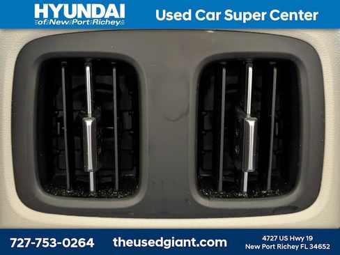 Certified 2024 Hyundai Tucson SEL FWD image 19