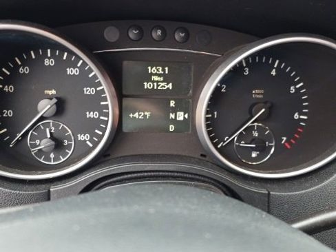 Used 2010 Mercedes-Benz ML 350 4MATIC image 15