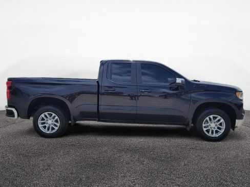 Used 2022 Chevrolet Silverado 1500 LT AWD/4WD image 8