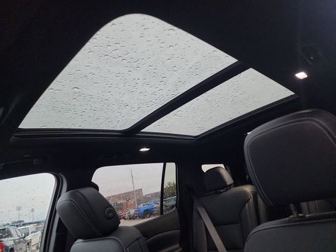 New 2026 Chevrolet Traverse LT w/ Sun and Wheel Package image 35