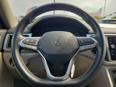 Used 2021 Volkswagen Atlas SE FWD image 19
