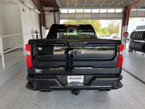 New 2026 Chevrolet Silverado 1500 High Country w/ Midnight Edition AWD/4WD image 7