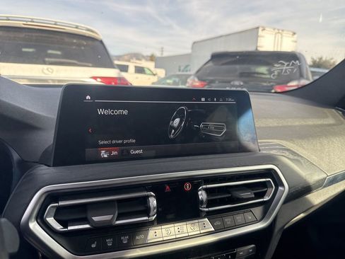 Used 2023 BMW X3 sDrive30i image 11