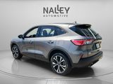 Used 2022 Ford Escape SE w/ SE Sport Appearance Package image 3