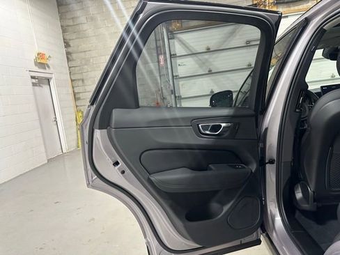 New 2026 Volvo XC60 B5 Plus w/ Protection Package Premier AWD/4WD image 12