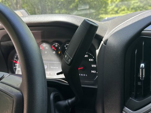 Used 2026 Chevrolet Silverado 1500 Custom Trail Boss w/ LPO, Dark Essentials Package AWD/4WD image 31
