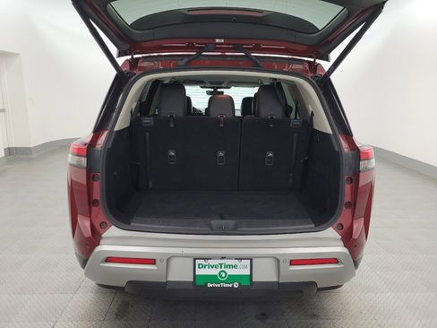 Used 2023 Nissan Pathfinder SL image 29