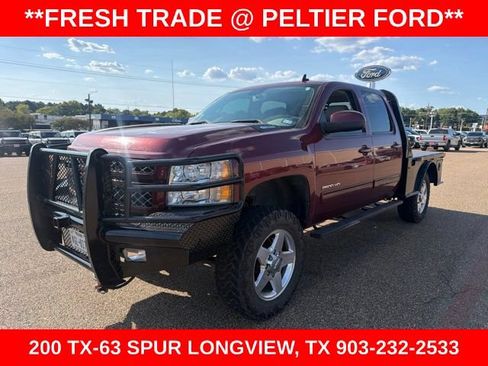 Used 2014 Chevrolet Silverado 2500 LTZ w/ LTZ Plus Package AWD/4WD image 7