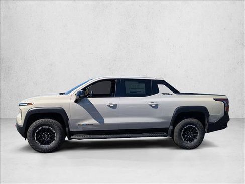 New 2026 Chevrolet Silverado EV Trail Boss image 5