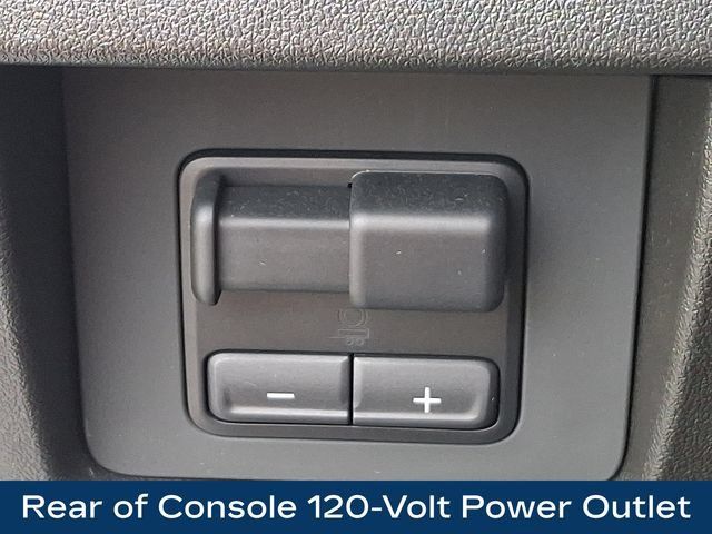 Used 2025 GMC Canyon AT4 AWD/4WD image 9