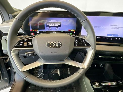 New 2027 Audi Q6 e-tron Premium image 12