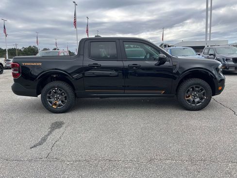 New 2026 Ford Maverick Tremor image 4