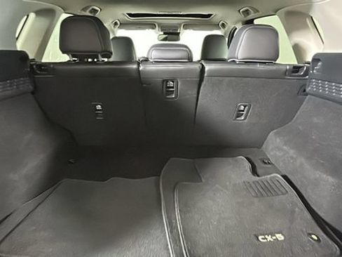Used 2025 MAZDA CX-5 AWD 2.5 S w/ Preferred Package image 29