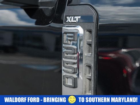 Used 2025 Ford F250 XLT AWD/4WD image 14