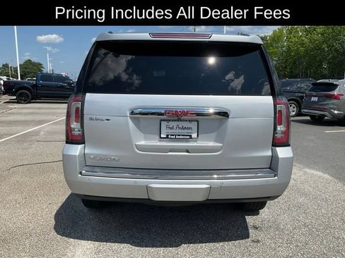 Used 2019 GMC Yukon Denali w/ Denali Ultimate Package AWD/4WD image 28