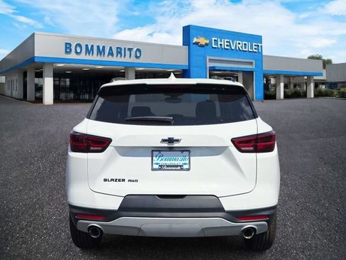 New 2026 Chevrolet Blazer LT w/ Convenience Package AWD/4WD image 4