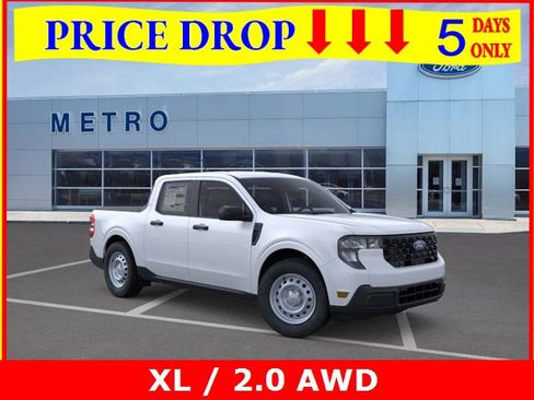 New 2025 Ford Maverick XL w/ Equipment Group 102A image 1