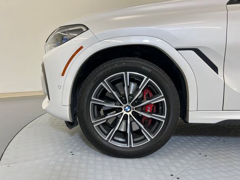 Used 2022 BMW X6 M50i w/ Executive Package image 11