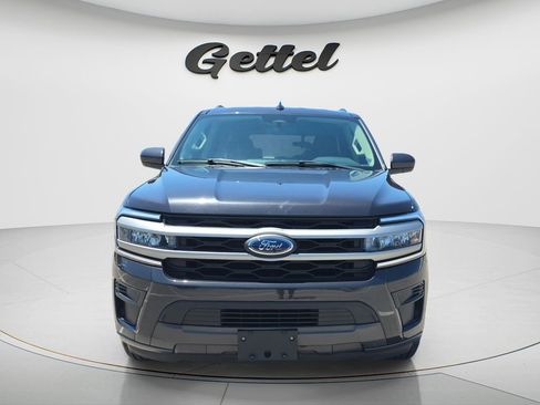 Used 2024 Ford Expedition XLT AWD/4WD image 2