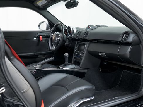 Used 2012 Porsche Cayman R RWD image 35