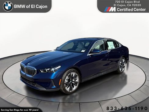 New 2026 BMW 530i image 2