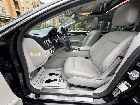 Used 2014 Mercedes-Benz CLS 550 image 41