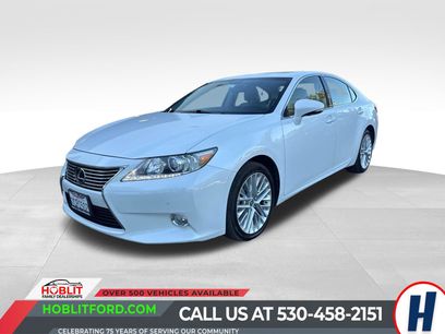 Used 2013 Lexus ES 350 w/ Luxury Pkg