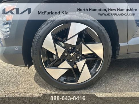 Used 2025 Hyundai Kona Limited image 20