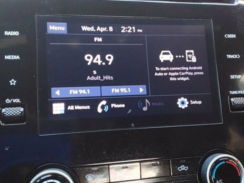Used 2022 Hyundai Santa Cruz SE FWD image 18