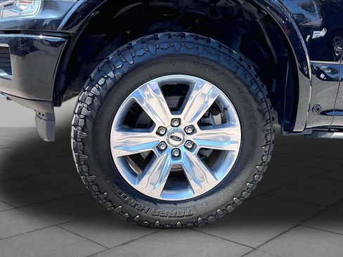 Used 2019 Ford F150 Platinum w/ Equipment Group 701A Luxury AWD/4WD image 14