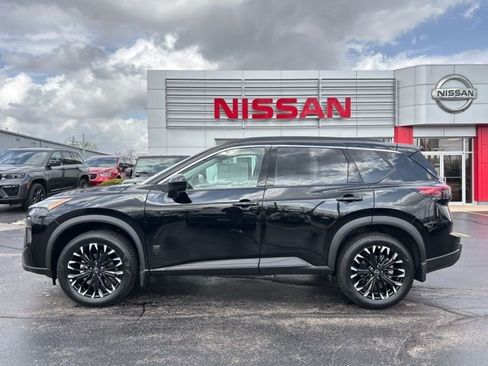 New 2026 Nissan Rogue SV AWD/4WD image 2