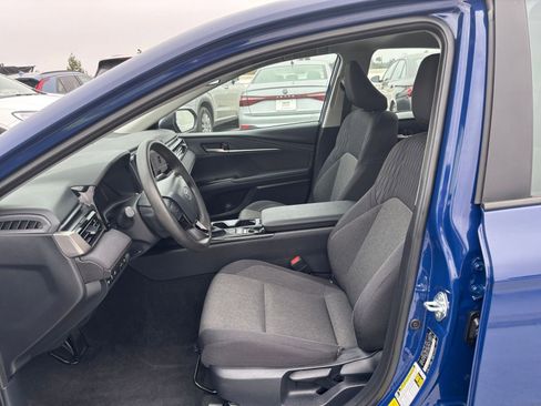 Used 2025 Toyota Camry LE image 24