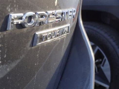 Used 2021 Subaru Forester Touring image 18