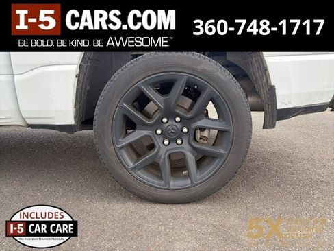 Used 2023 RAM 1500 Laramie AWD/4WD image 1