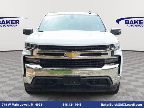 Used 2022 Chevrolet Silverado 1500 LT image 2