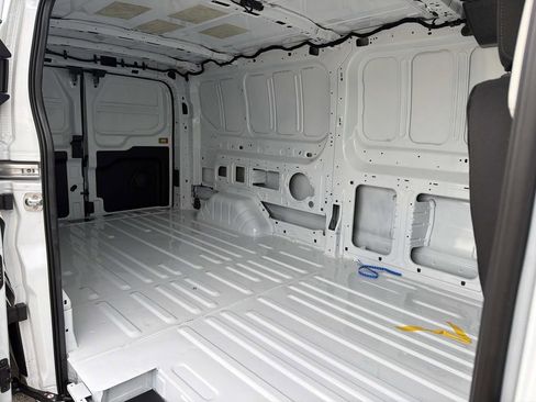 New 2026 Ford Transit 250 Low Roof AWD image 21