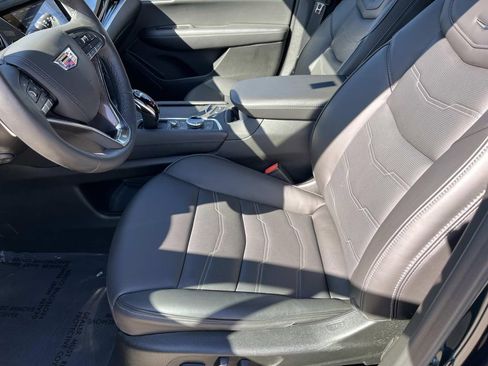 Certified 2025 Cadillac XT6 Sport w/ Platinum Package image 29