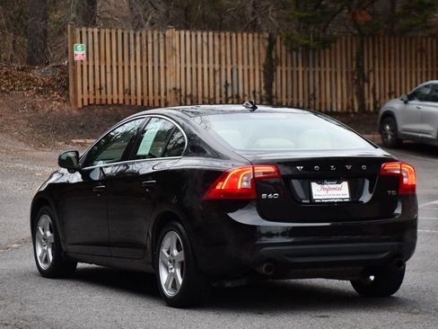 Used 2013 Volvo S60 T5 image 4