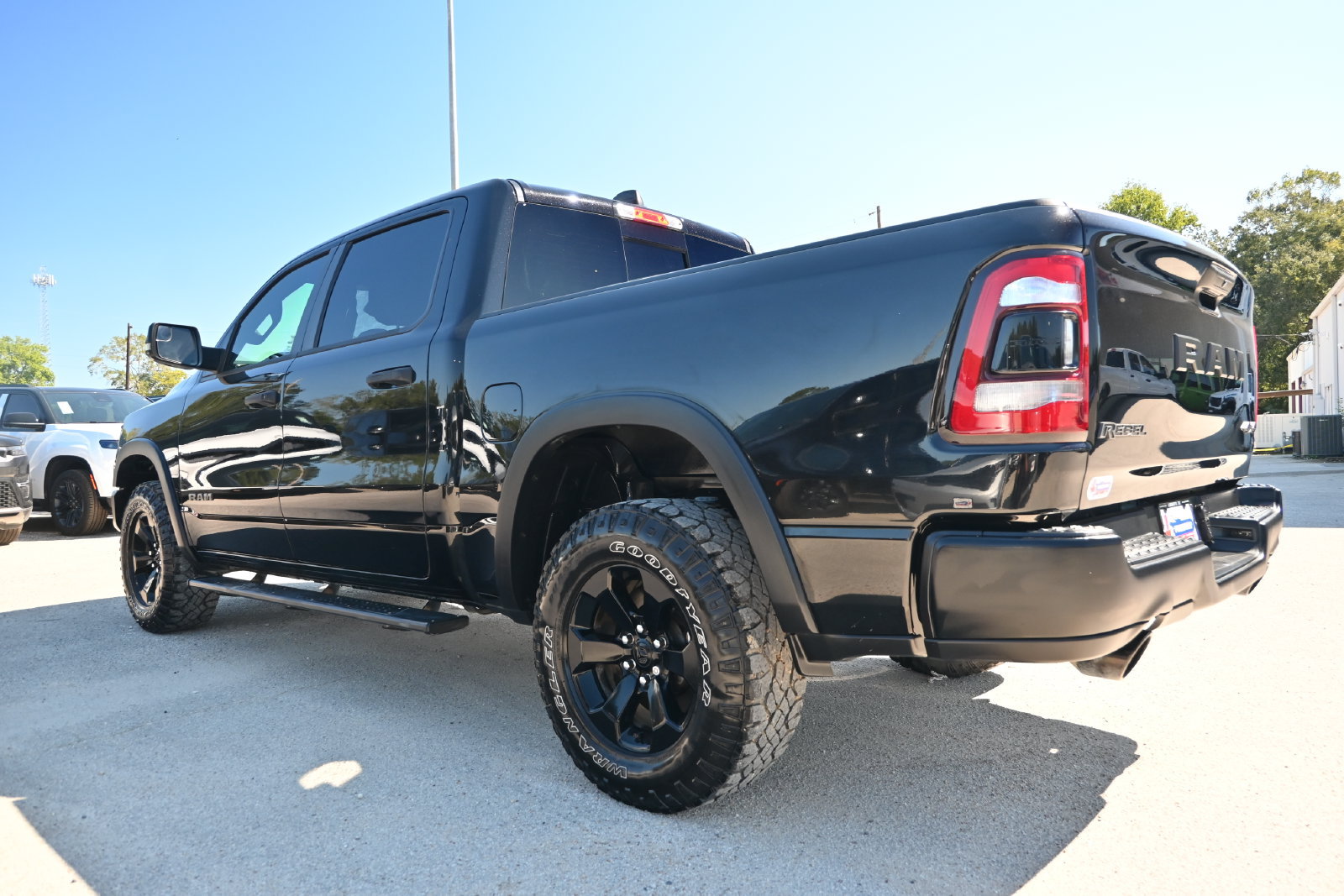 Used 2023 RAM 1500 Rebel w/ Rebel Level 1 Equipment Group AWD/4WD image 4