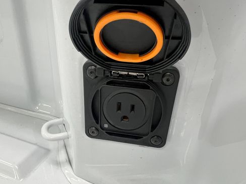 New 2026 Chevrolet Silverado 2500 LT image 18