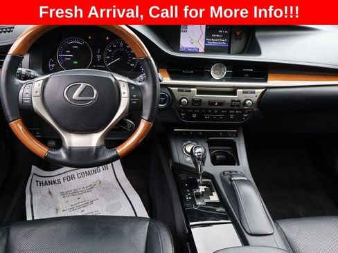 Used 2013 Lexus ES 300h w/ Luxury Pkg FWD image 20