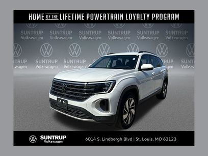 Used 2025 Volkswagen Atlas SE