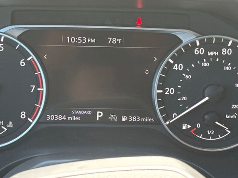 Used 2025 Nissan Rogue SV FWD image 35