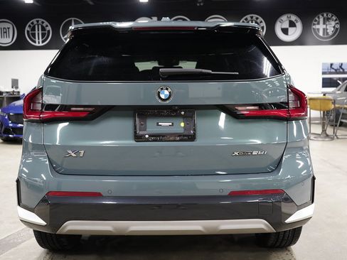 Used 2023 BMW X1 xDrive28i w/ Premium Package AWD/4WD image 39