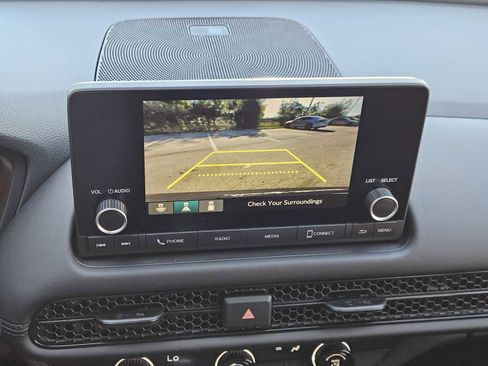 Used 2025 Honda HR-V LX image 17