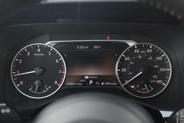 Used 2024 Nissan Pathfinder SV AWD/4WD image 19