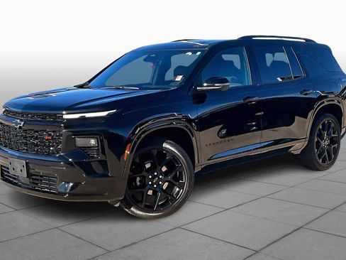 Used 2024 Chevrolet Traverse RS w/ LPO, Floor Liner Package image 3